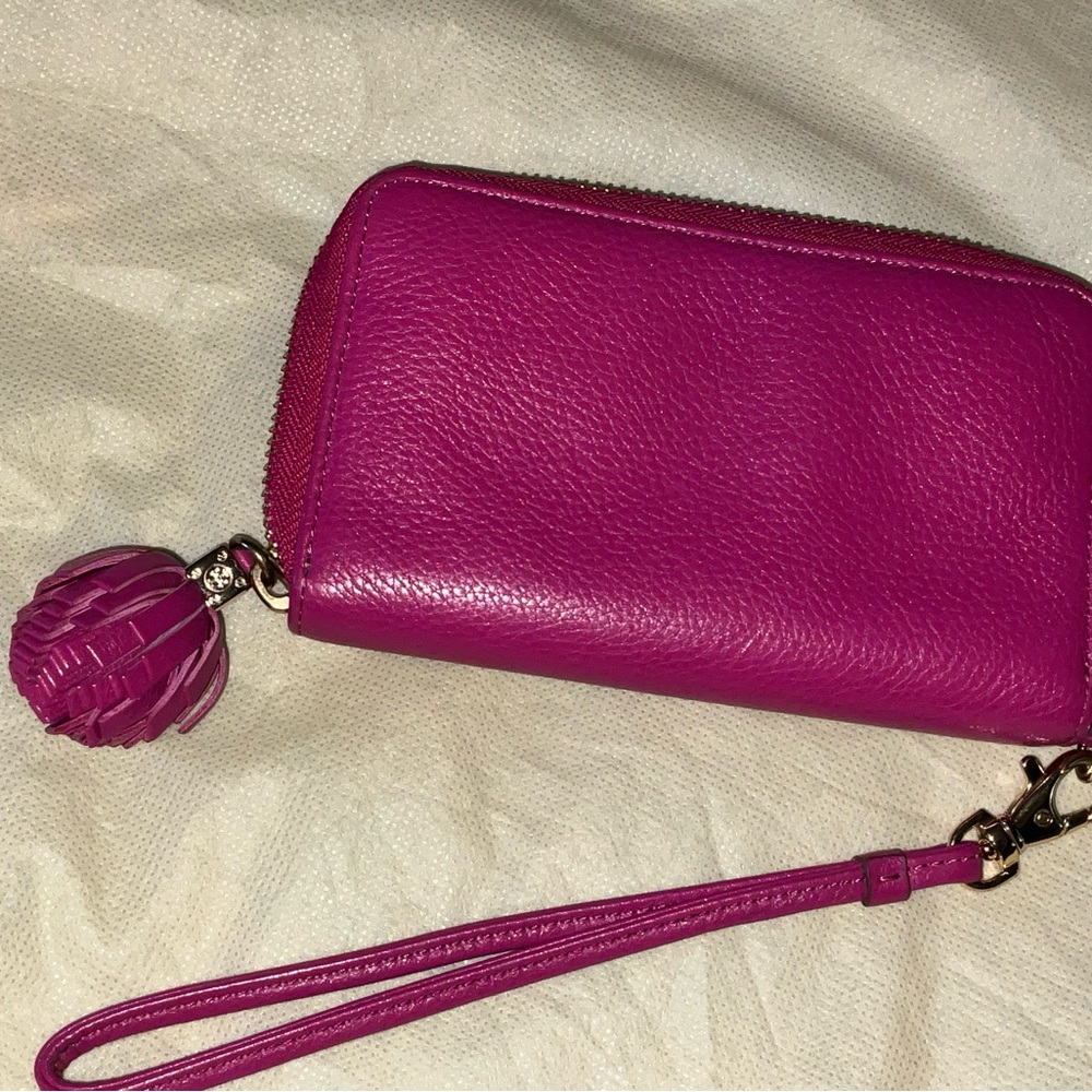 Tory Burch Thea Smartphone Wristlet Wildberry Pink Leather Wallet EUC hot pink - Picture 4 of 10